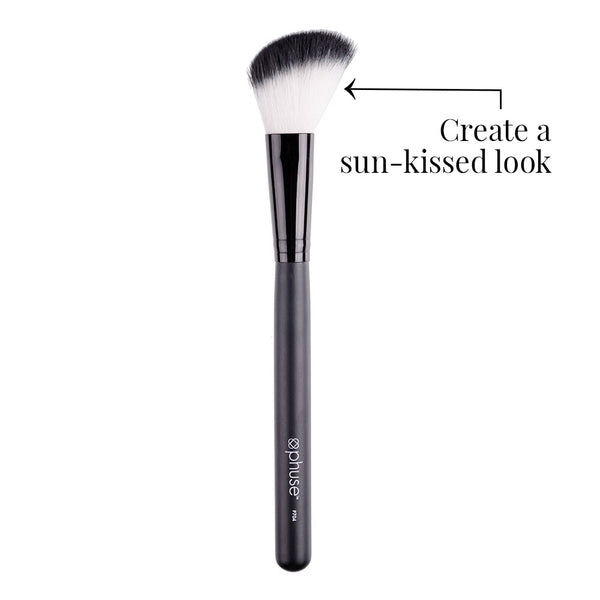 Glow On Bronzer Brush