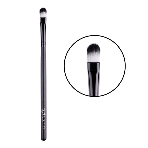 Sweep That Crease Brush