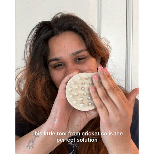 Scalp Massage & Shampoo Brush